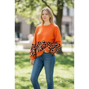 NWT Andthewhy crew neck Oversized sweater Leopard Print Size S/M